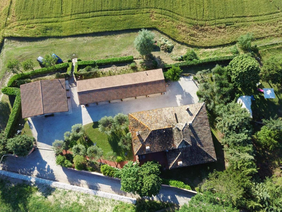 Santa Croce Villa Fossato di Vico Dış mekan fotoğraf